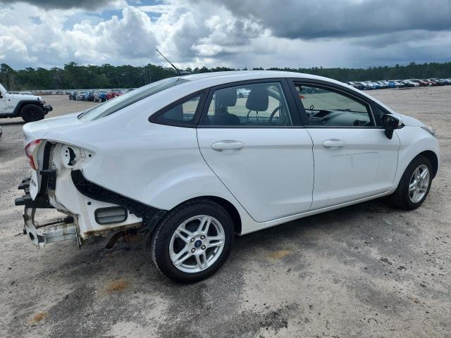  FORD FIESTA 2019 Белы