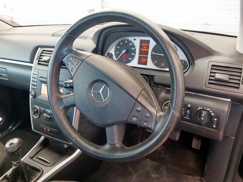 2010 MERCEDES-BENZ B CLASS SE