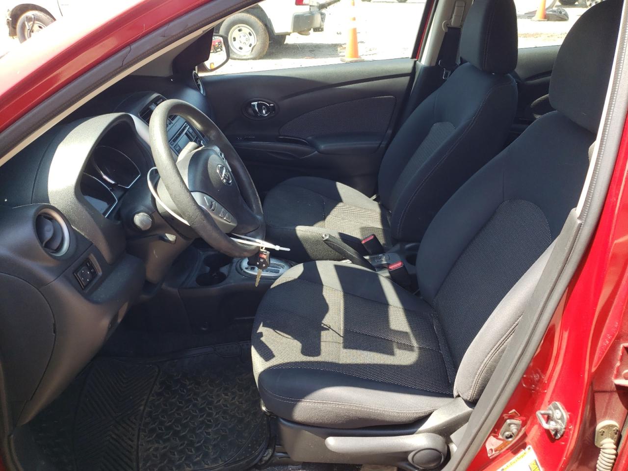 2015 Nissan Versa S VIN: 3N1CN7AP5FL952123 Lot: 70331995