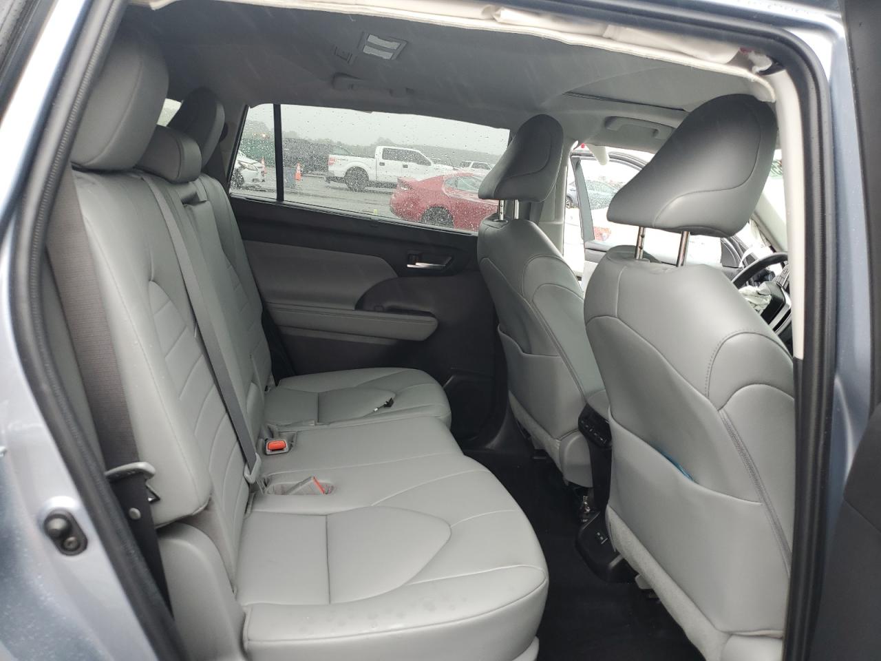 2022 Toyota Highlander Xle VIN: 5TDGZRAH3NS142117 Lot: 68256655