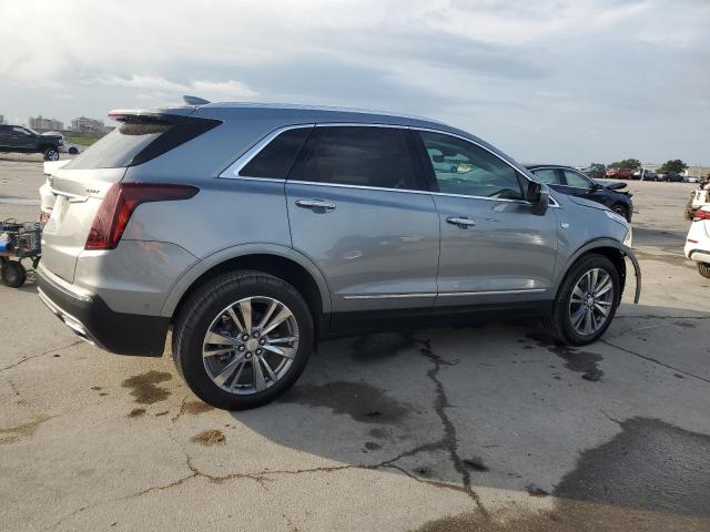  CADILLAC XT5 2025 Серебристый