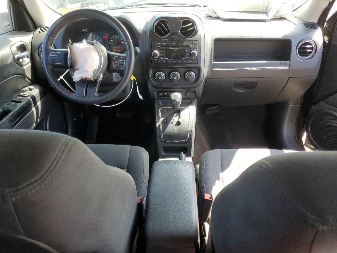 2014 Jeep Patriot Latitude VIN: 1C4NJPFB3ED856753 Lot: 70414545