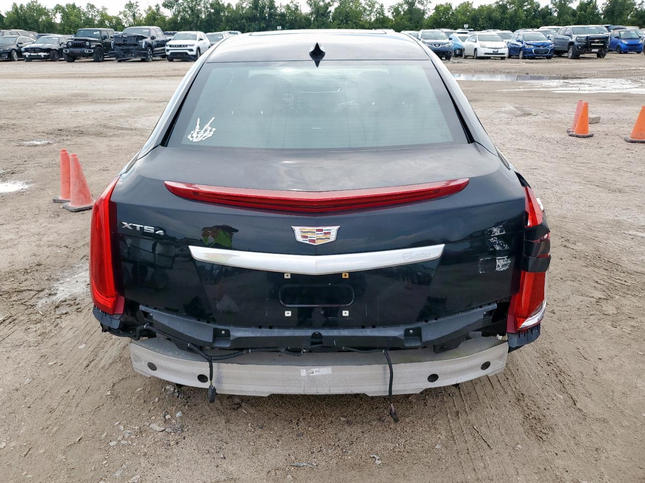 2016 Cadillac Xts Platinum VIN: 2G61T5S34G9103733 Lot: 70137965