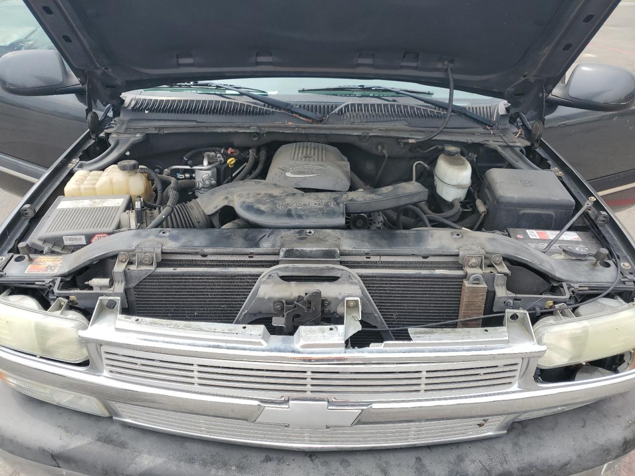 2004 Chevrolet Tahoe C1500 VIN: 1GNEC13T74R276242 Lot: 70556415