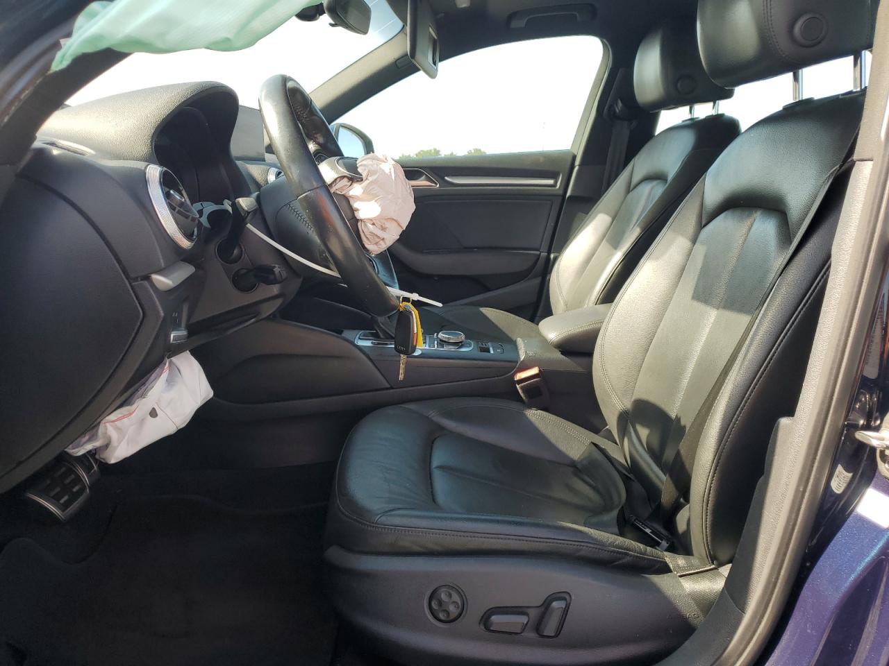 2018 Audi A3 Premium VIN: WAUAUGFF4J1085771 Lot: 67750835