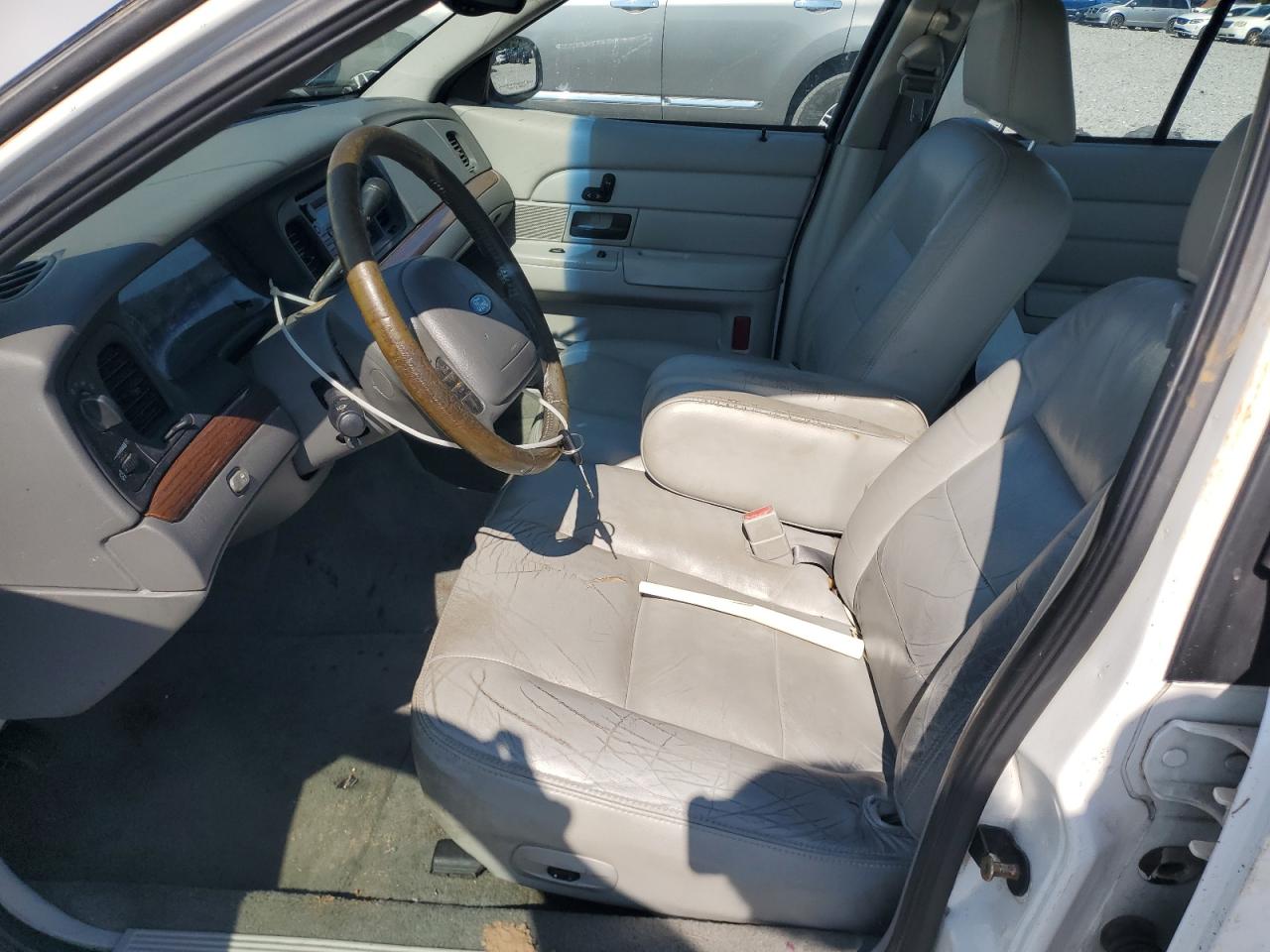 2003 Ford Crown Victoria Lx VIN: 2FAFP74W63X216427 Lot: 68753725