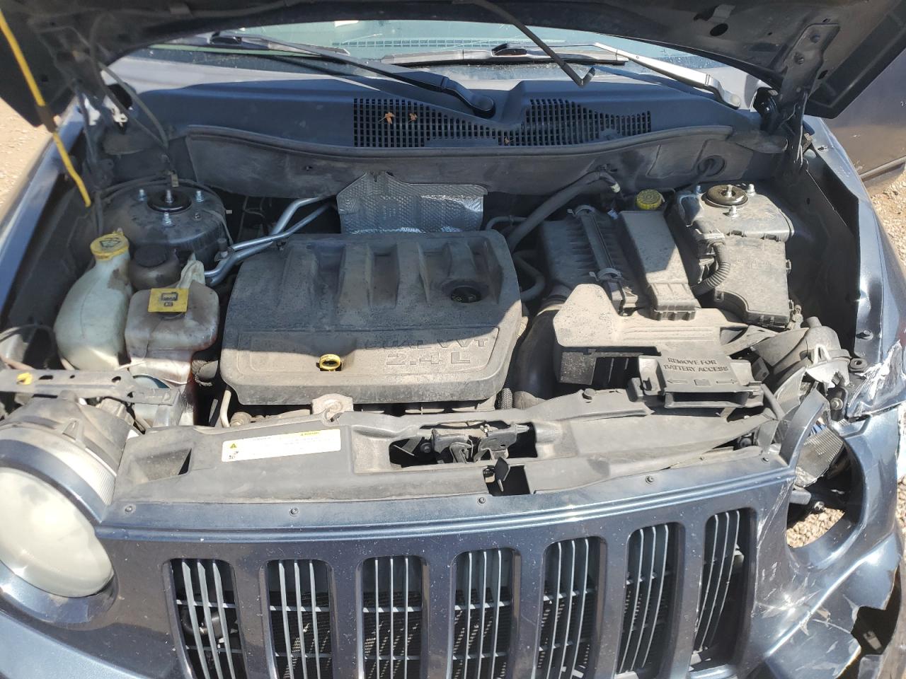 2008 Jeep Compass Sport VIN: 1J8FF47W18D648261 Lot: 70868385