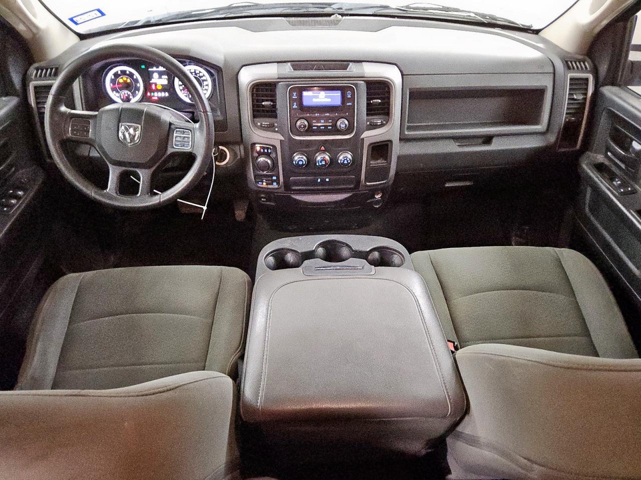 2015 Ram 1500 St VIN: 1C6RR7FG1FS622542 Lot: 70031375