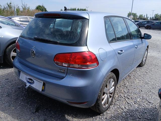 2010 VOLKSWAGEN GOLF SE BL