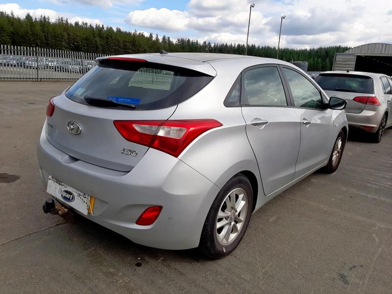 2015 HYUNDAI I30 ACTIVE 