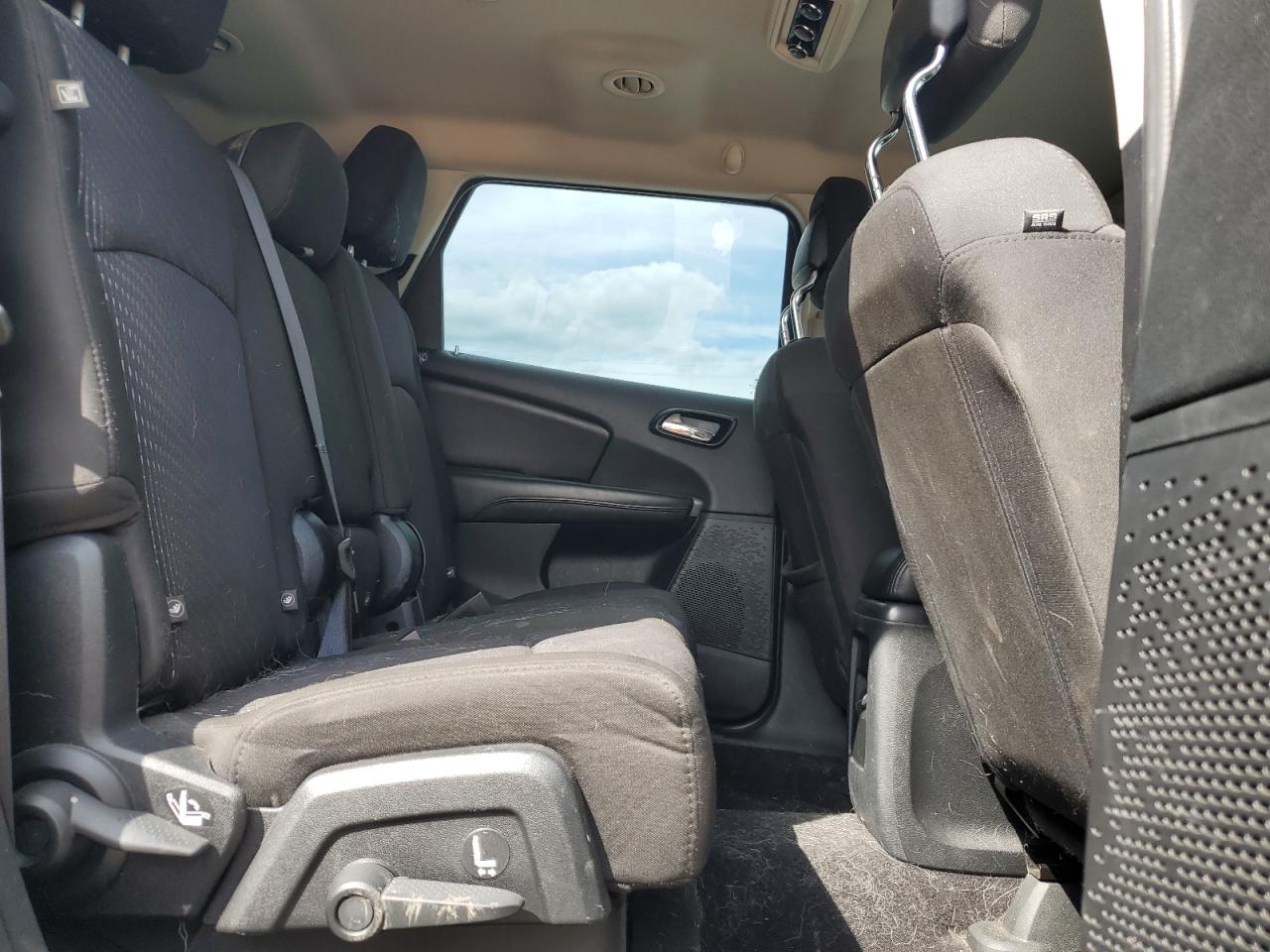 2015 Dodge Journey Se VIN: 3C4PDCAB1FT714915 Lot: 70265355