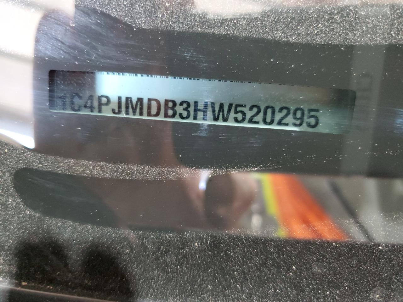 2017 Jeep Cherokee Limited VIN: 1C4PJMDB3HW520295 Lot: 67404175