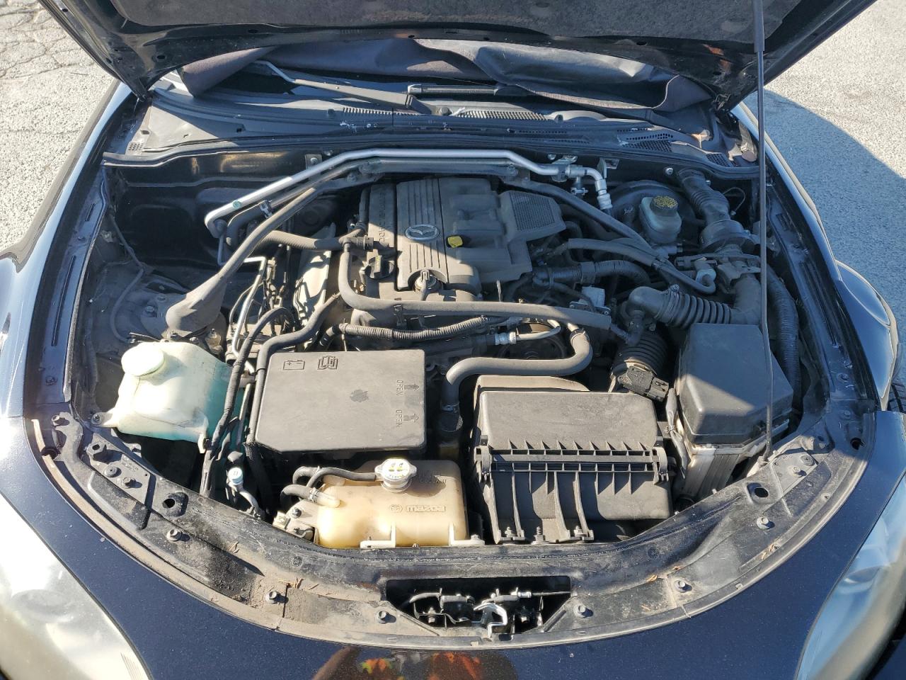 2011 Mazda Mx-5 Miata VIN: JM1NC2PF5B0217758 Lot: 70961805