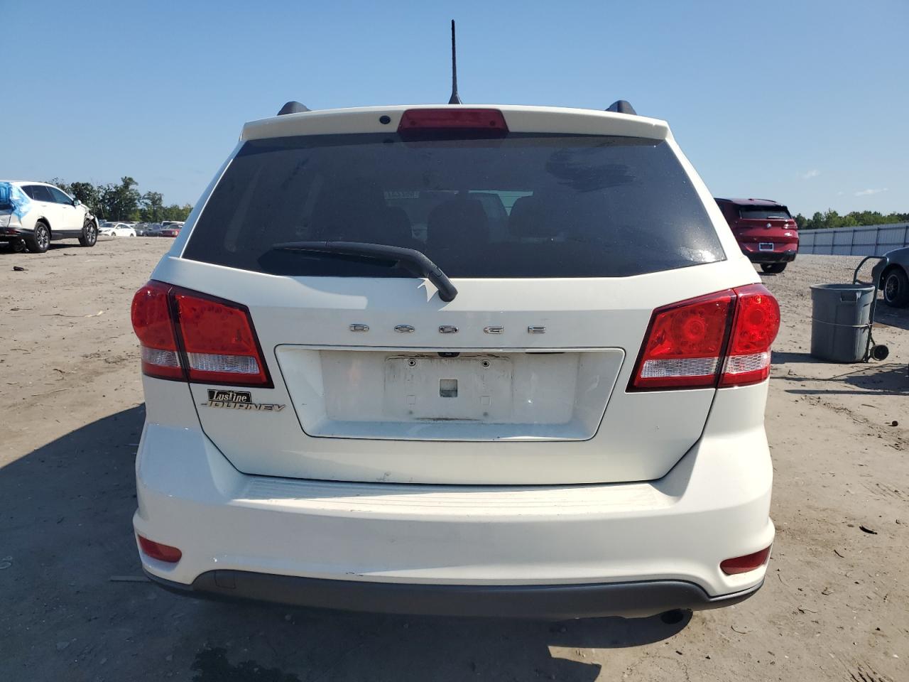 2019 Dodge Journey Se VIN: 3C4PDCBB8KT833943 Lot: 68223735