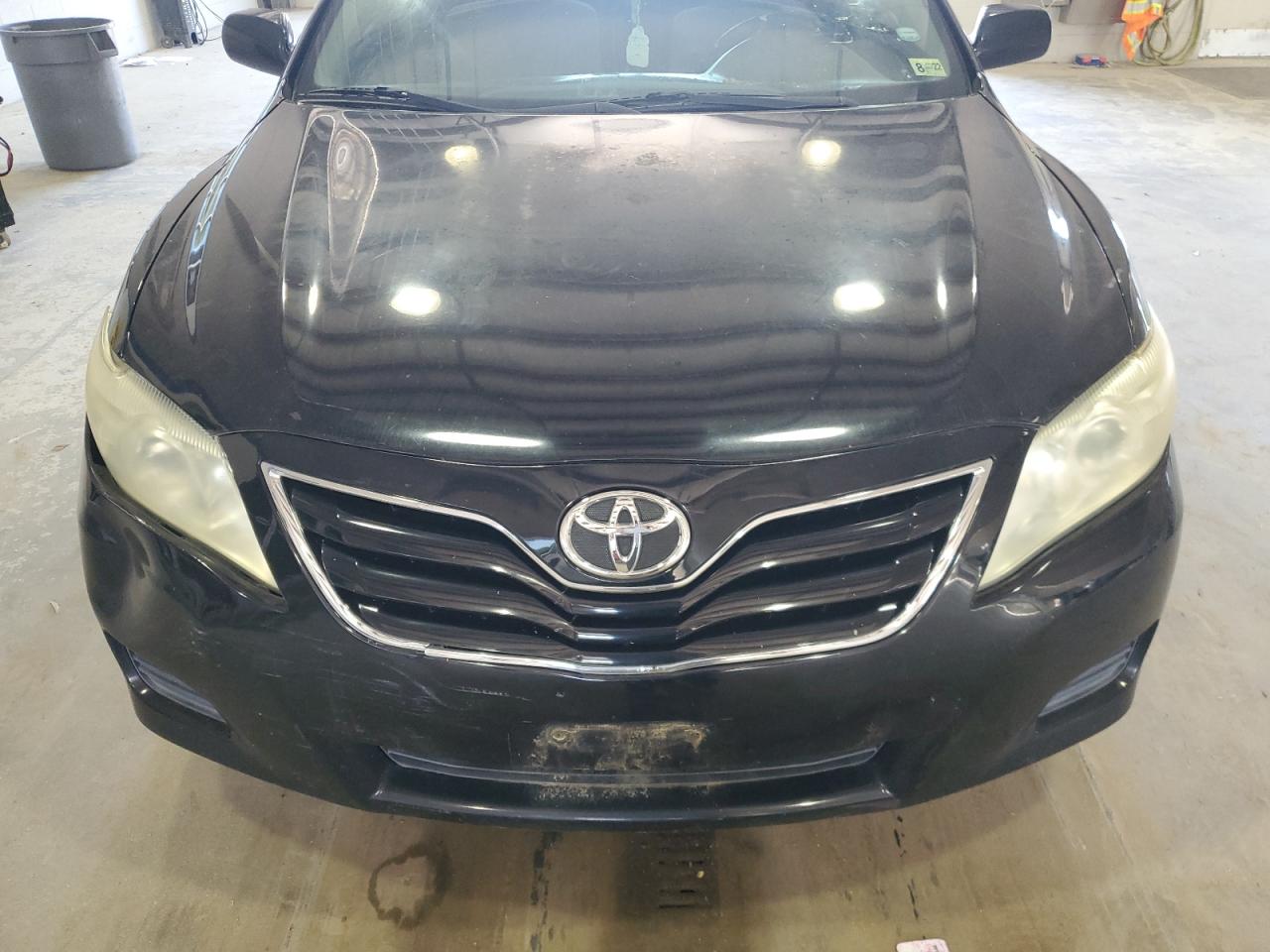 4T1BF3EK9AU044586 2010 Toyota Camry Base