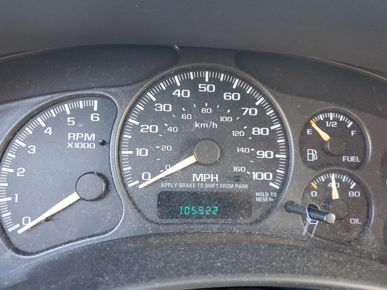 2002 Chevrolet Tahoe K1500 VIN: 1GNEK13Z62J111804 Lot: 68859255