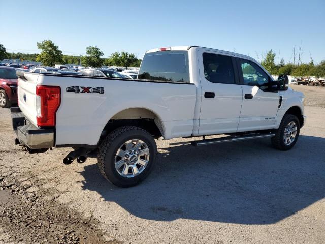 Pickups FORD F250 2017 Biały