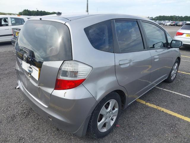 2009 HONDA JAZZ ES