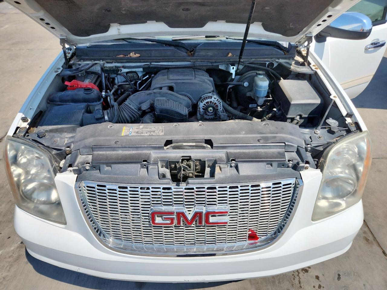 2009 GMC Yukon Slt VIN: 1GKFC33J89R258223 Lot: 65639245