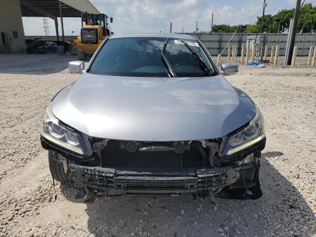  HONDA ACCORD 2017 Серебристый