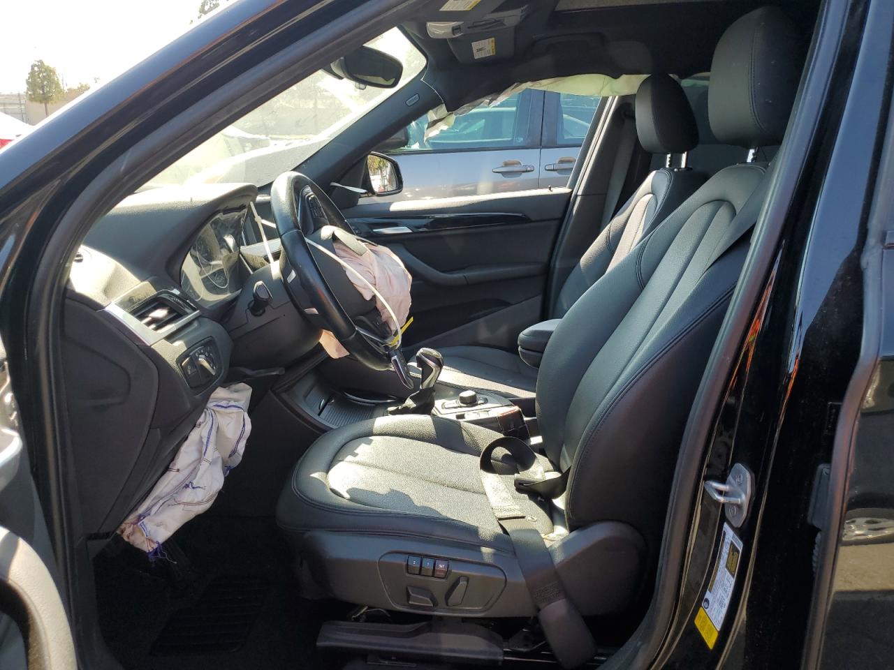 2017 BMW X1 Sdrive28I VIN: WBXHU7C30H5H37953 Lot: 70958995