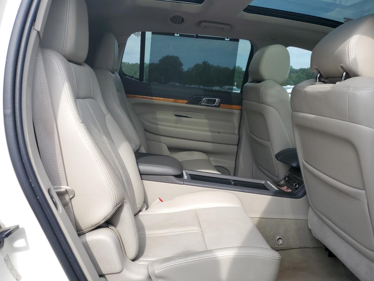 2012 Lincoln Mkt VIN: 2LMHJ5AT9CBL50249 Lot: 70812795