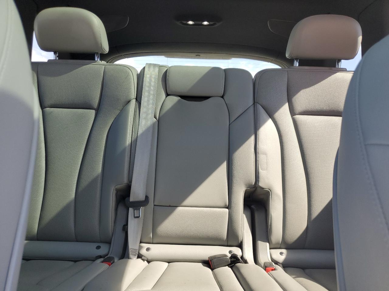 2017 Audi Q7 Premium Plus VIN: WA1LAAF76HD018859 Lot: 70839105