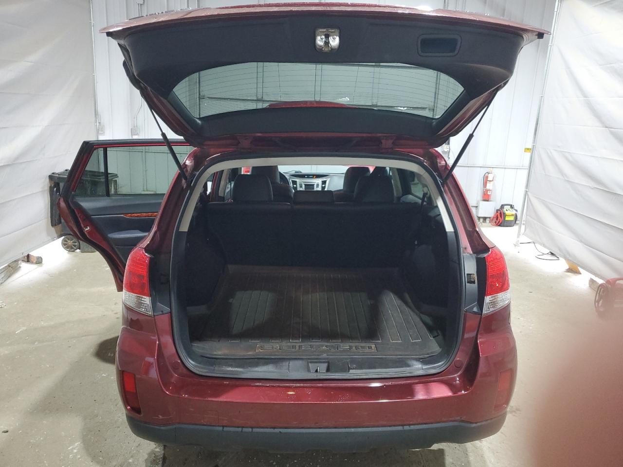 2012 Subaru Outback 3.6R Limited VIN: 4S4BRDJC4C2201869 Lot: 69393875