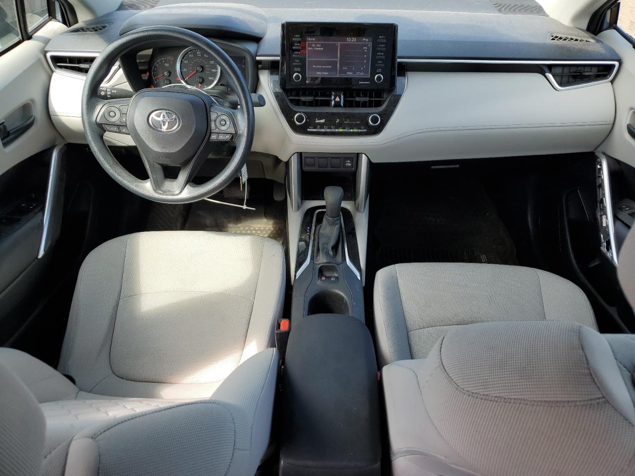 2022 Toyota Corolla Cross L VIN: 7MUAAABG0NV018199 Lot: 70389815