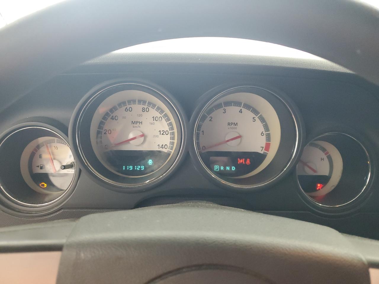 2010 Dodge Challenger Se VIN: 2B3CJ4DV5AH323563 Lot: 69404835