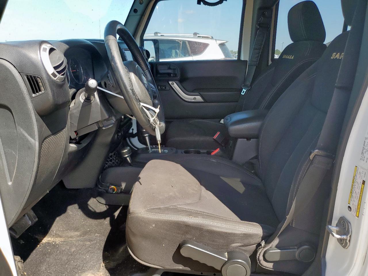 2013 Jeep Wrangler Unlimited Sahara VIN: 1C4BJWEG1DL538581 Lot: 68946845