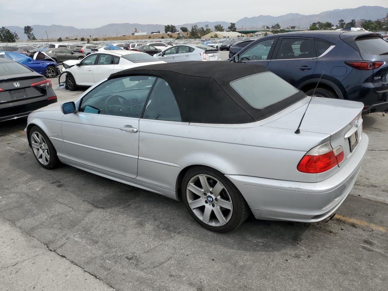 2002 BMW 325 Ci VIN: WBABS33462PG84940 Lot: 70337105