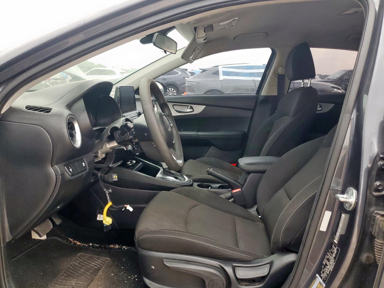 2023 Kia Forte Lx VIN: 3KPF24AD6PE625551 Lot: 70107075