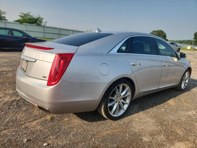 Sedans CADILLAC XTS 2014 Srebrny