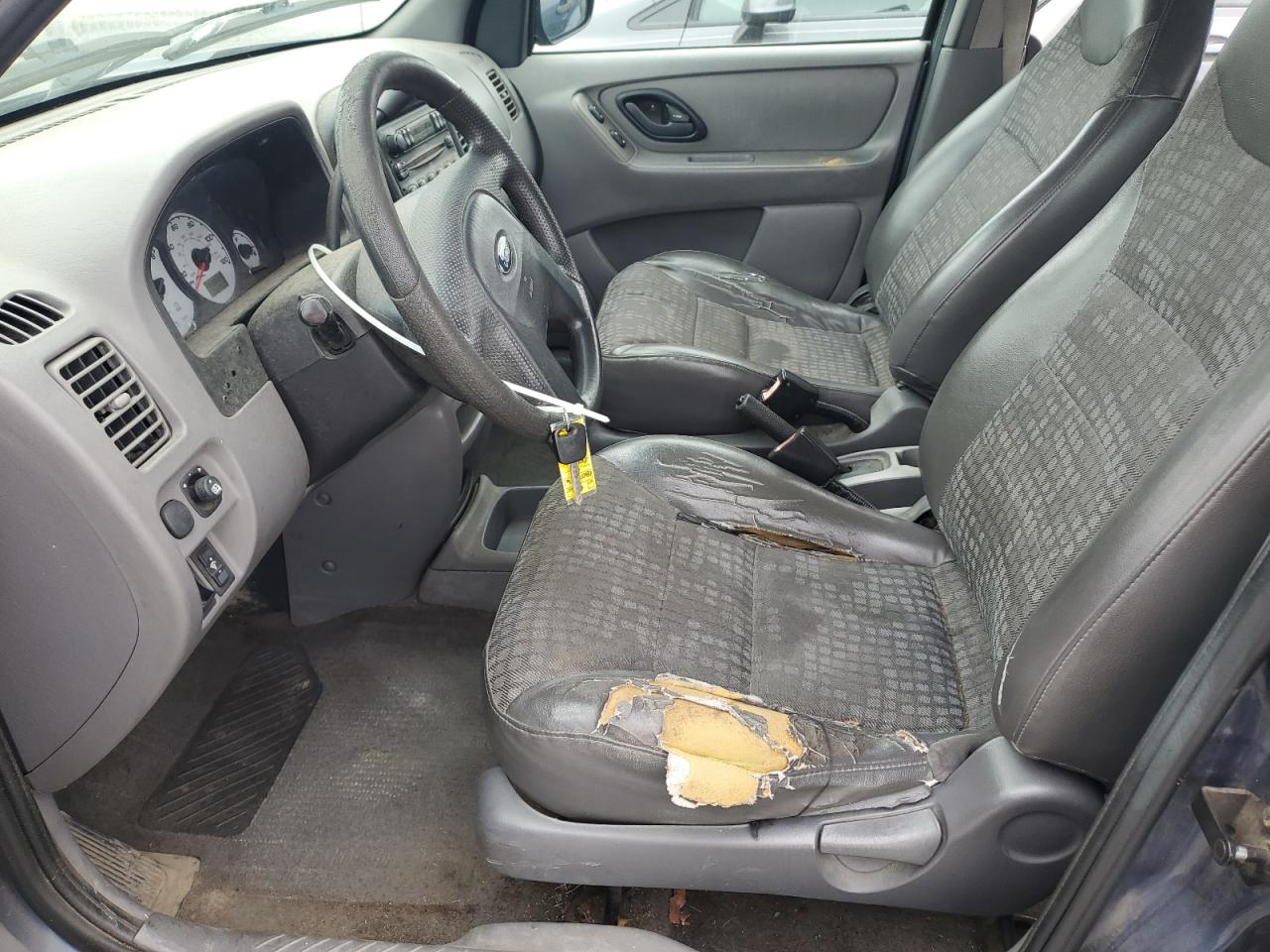 2001 Ford Escape Xls VIN: 1FMYU02141KE76699 Lot: 69271785