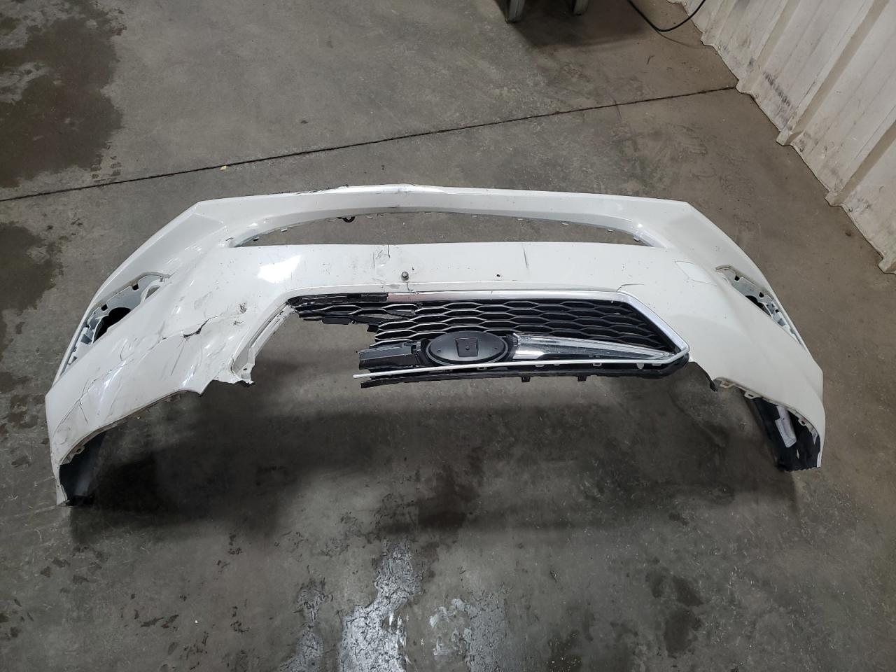 2018 Subaru Impreza Premium Plus VIN: 4S3GTAD63J3724159 Lot: 69998545