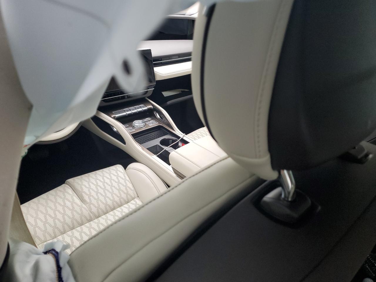 2025 Lincoln Nautilus Black Label VIN: 5LMPJ9J49SJ931345 Lot: 69371075