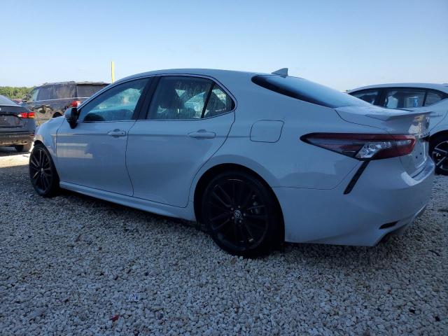  TOYOTA CAMRY 2024 Белы