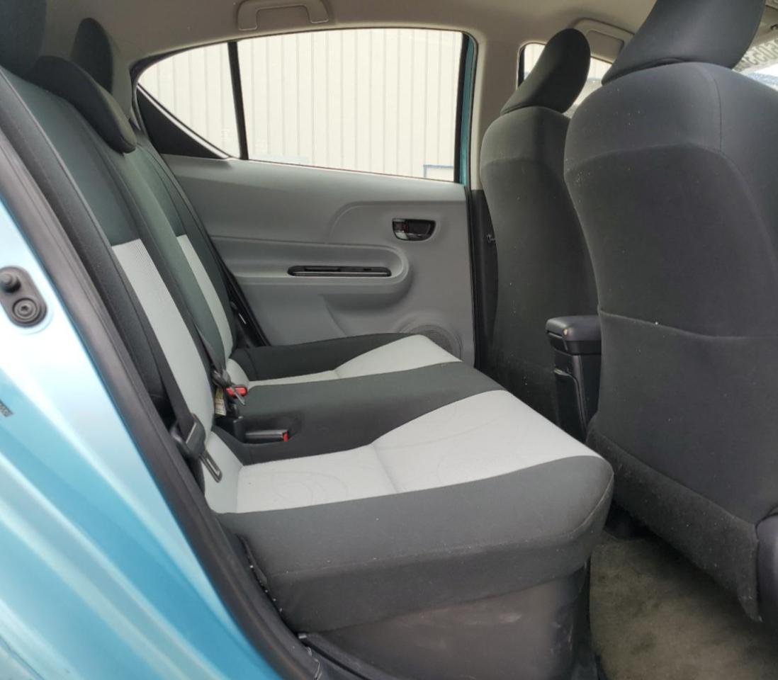 2014 Toyota Prius C VIN: JTDKDTB31E1067052 Lot: 67860535