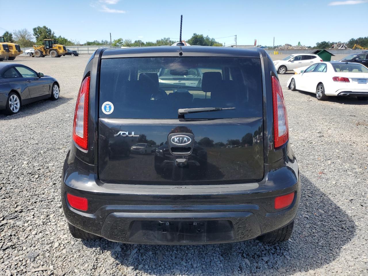 2012 Kia Soul + VIN: KNDJT2A68C7743558 Lot: 70030085
