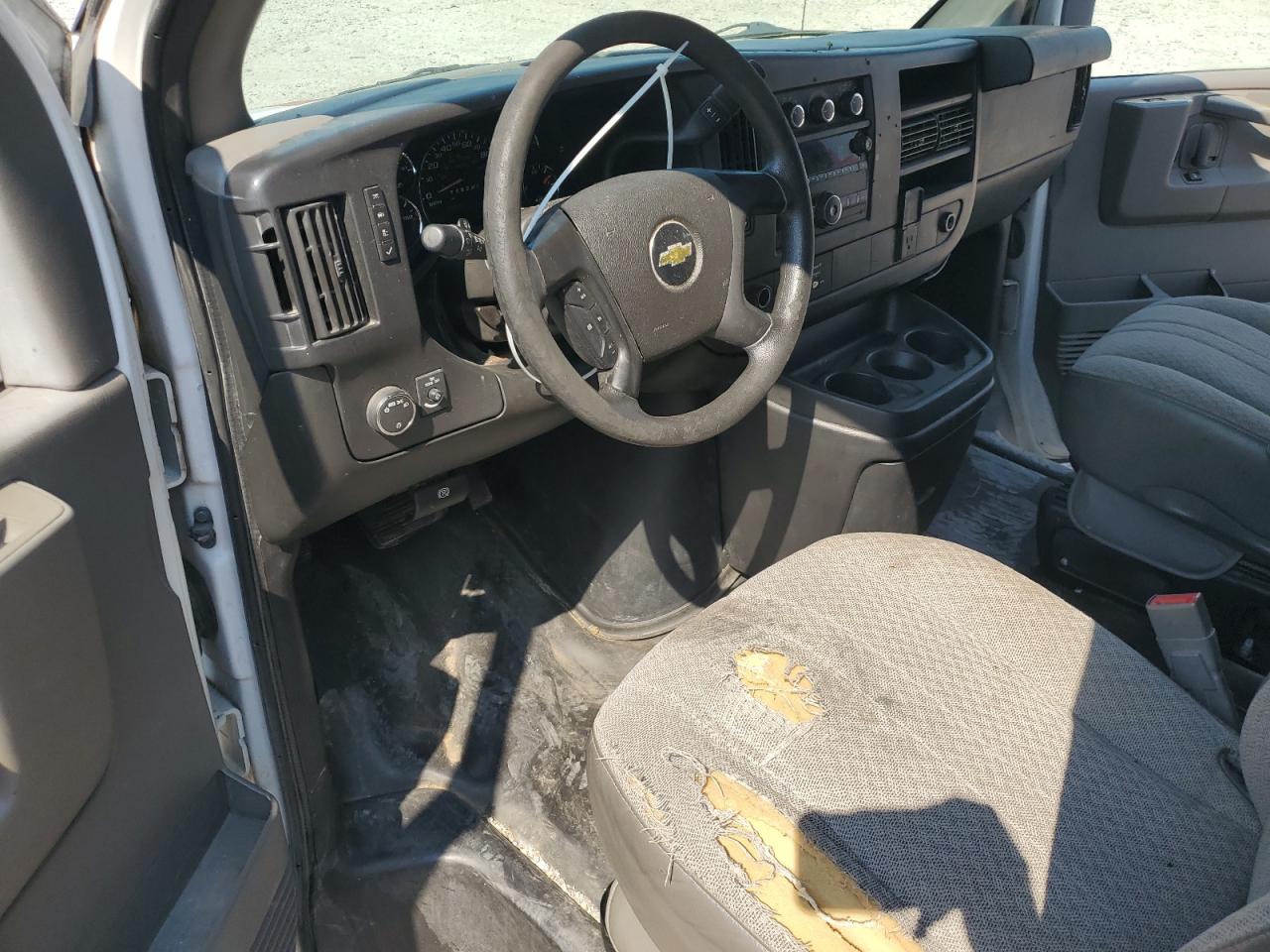 2015 Chevrolet Express G2500 VIN: 1GCWGFCF6F1261421 Lot: 69771265