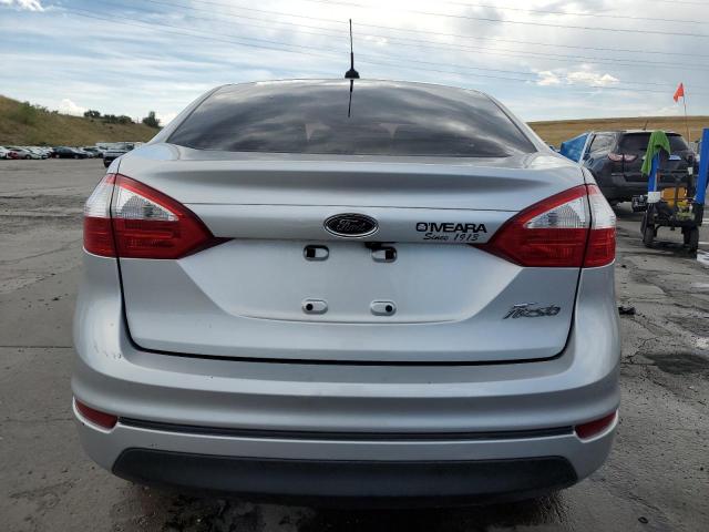  FORD FIESTA 2019 Серебристый