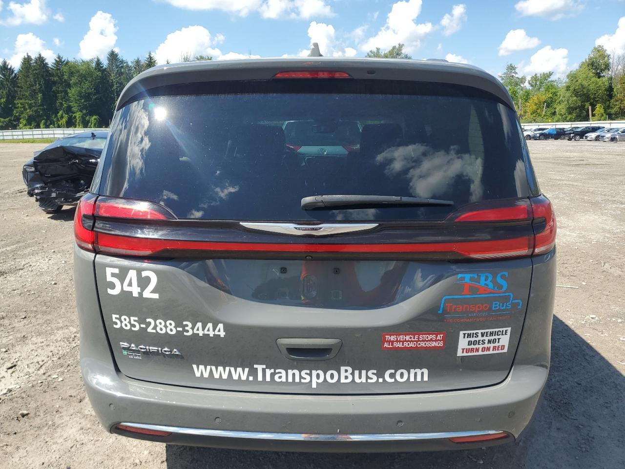 2022 Chrysler Pacifica Touring L VIN: 2C4RC1BG9NR142584 Lot: 69337295