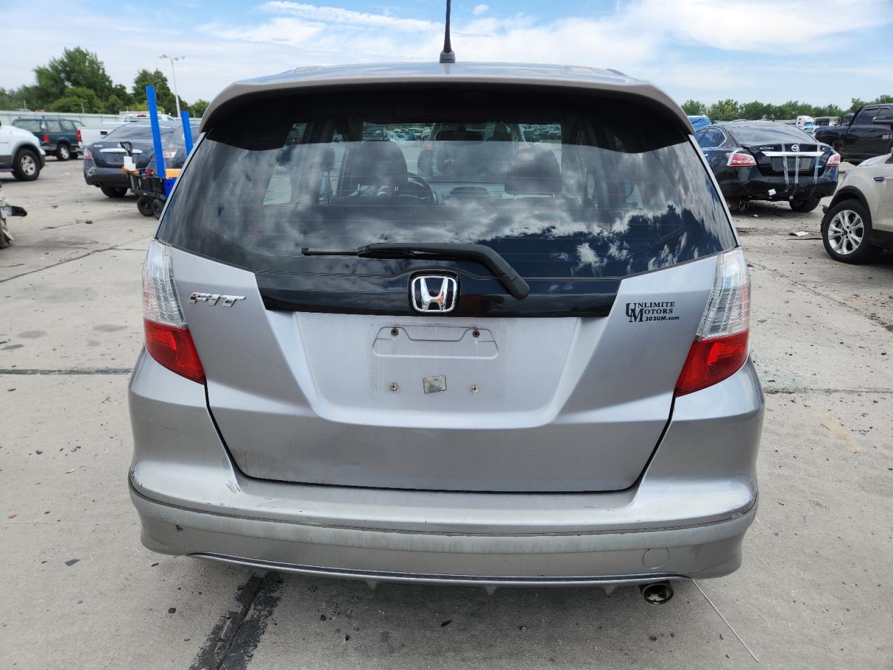 2009 Honda Fit Sport VIN: JHMGE88479S067376 Lot: 70959495