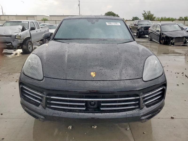  PORSCHE CAYENNE 2022 Czarny