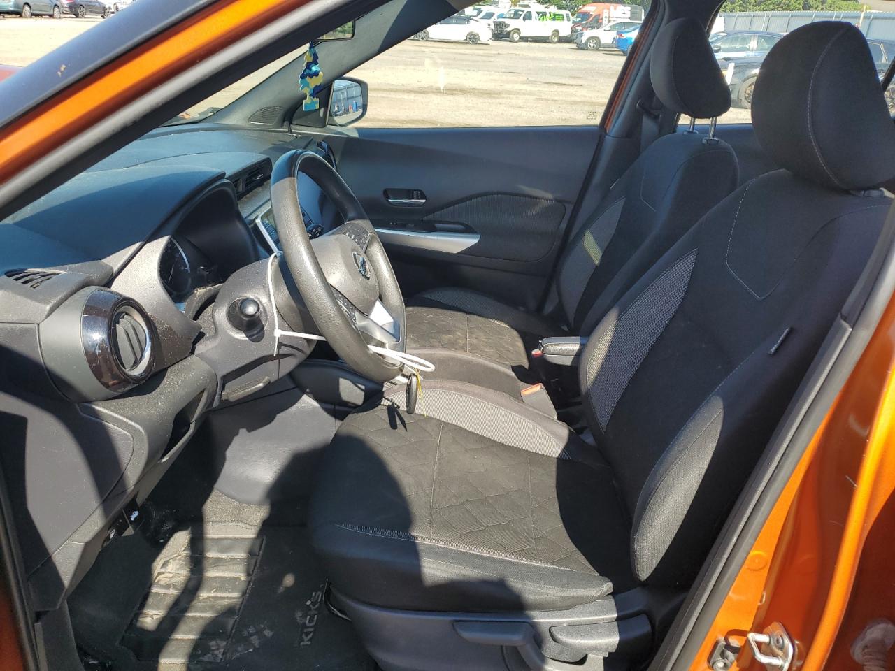2020 Nissan Kicks Sv VIN: 3N1CP5CV8LL569251 Lot: 70172585