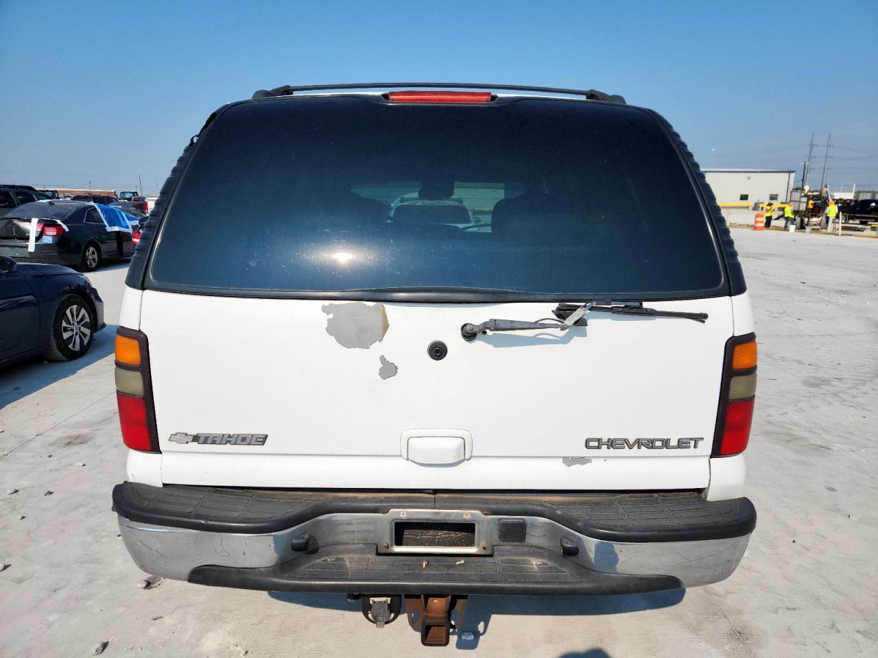 2005 Chevrolet Tahoe C1500 VIN: 1GNEC13T55R146218 Lot: 70655545