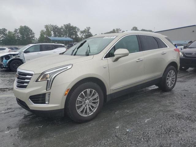  CADILLAC XT5 2017 Кремовый