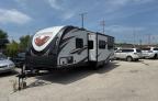 2018 HEAR WILDERNESS - RVS SLIDE-IN CAMPER à vendre chez Copart KS - KANSAS CITY