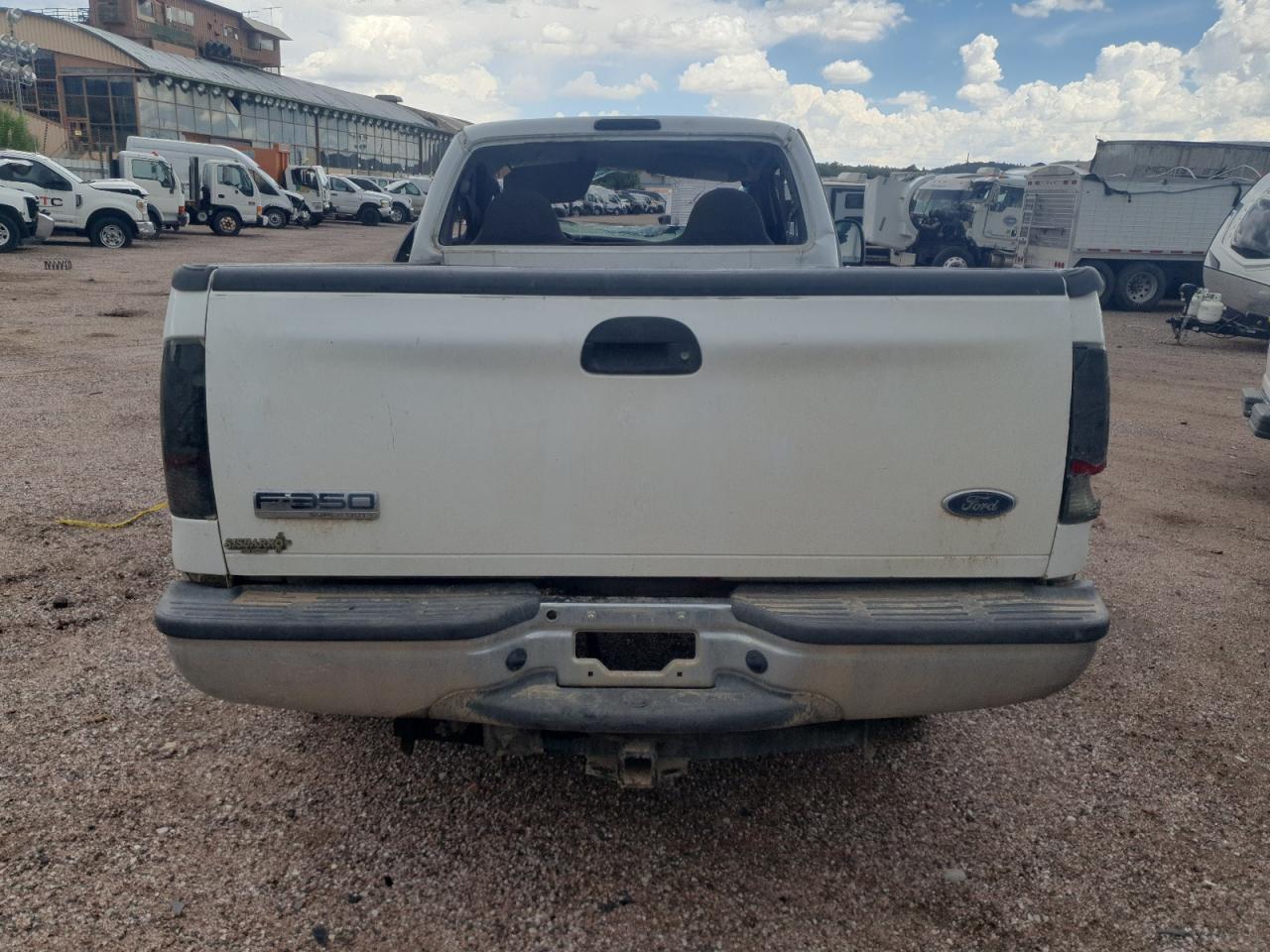 2005 Ford F350 Srw Super Duty VIN: 1FTWF30P35EB14432 Lot: 68275885